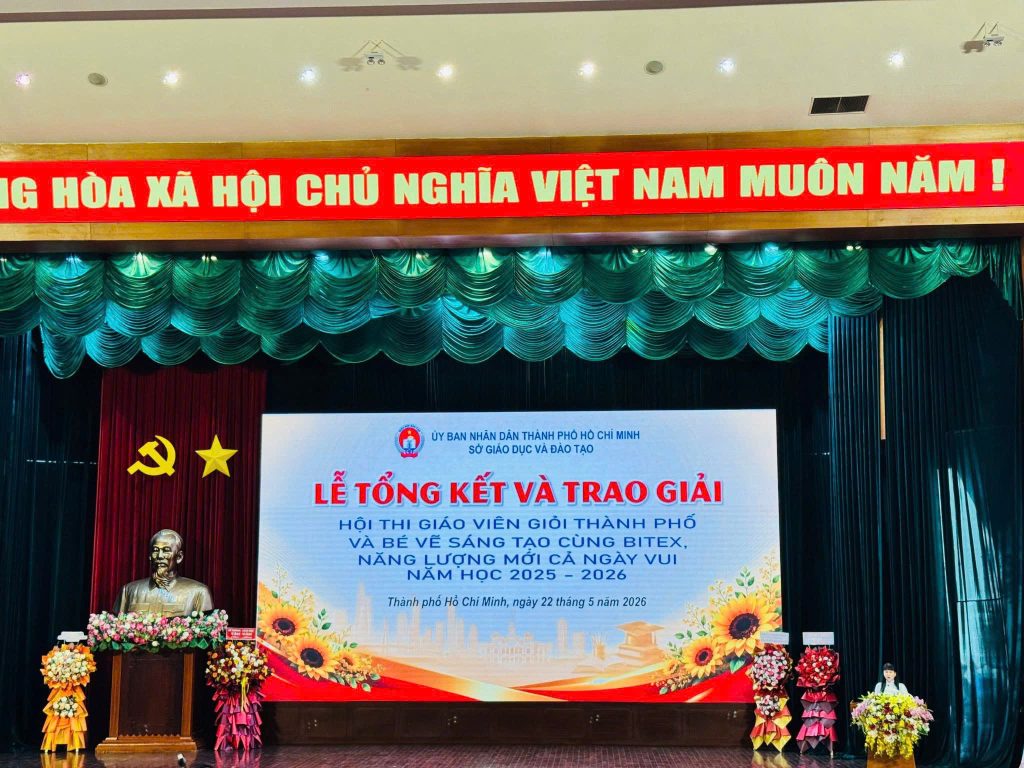 Dinh hoai 1